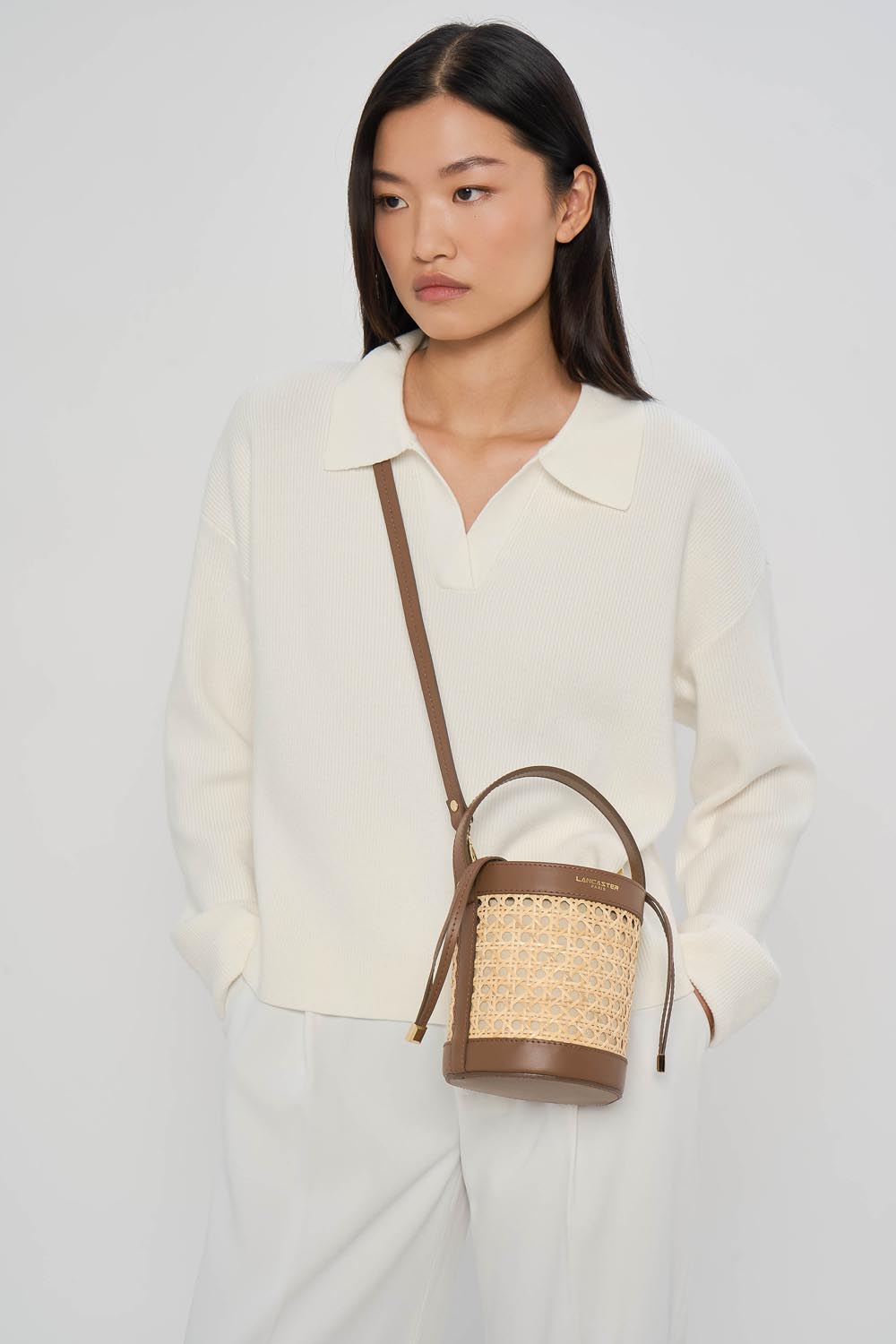 petit sac seau - cannage rotin 