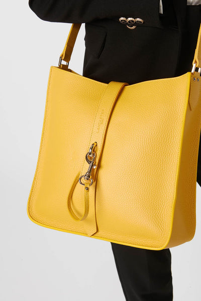 grand sac trotteur - foulonné double hook #couleur_jaune-in-or